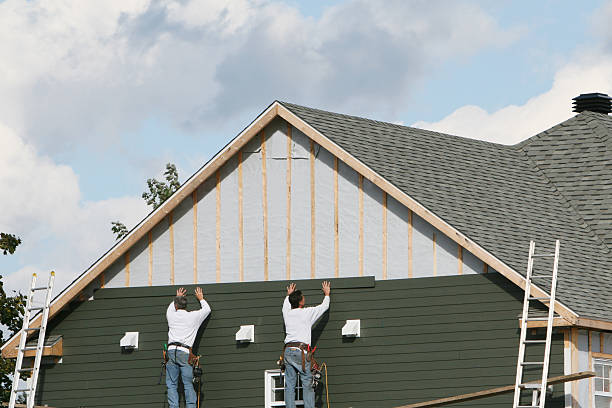 Professional Siding Repair technician working in Caret, VA